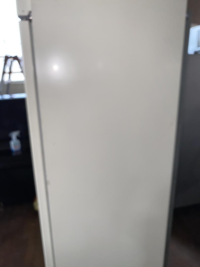 ダイキン 小型低温保管庫 鍵付き LCDMRO1KDS 402 91kgo022