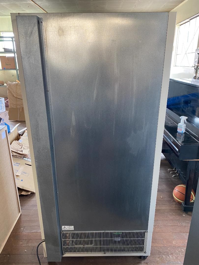 ダイキン 小型低温保管庫 鍵付き LCDMRO1KDS 402 91kgo022