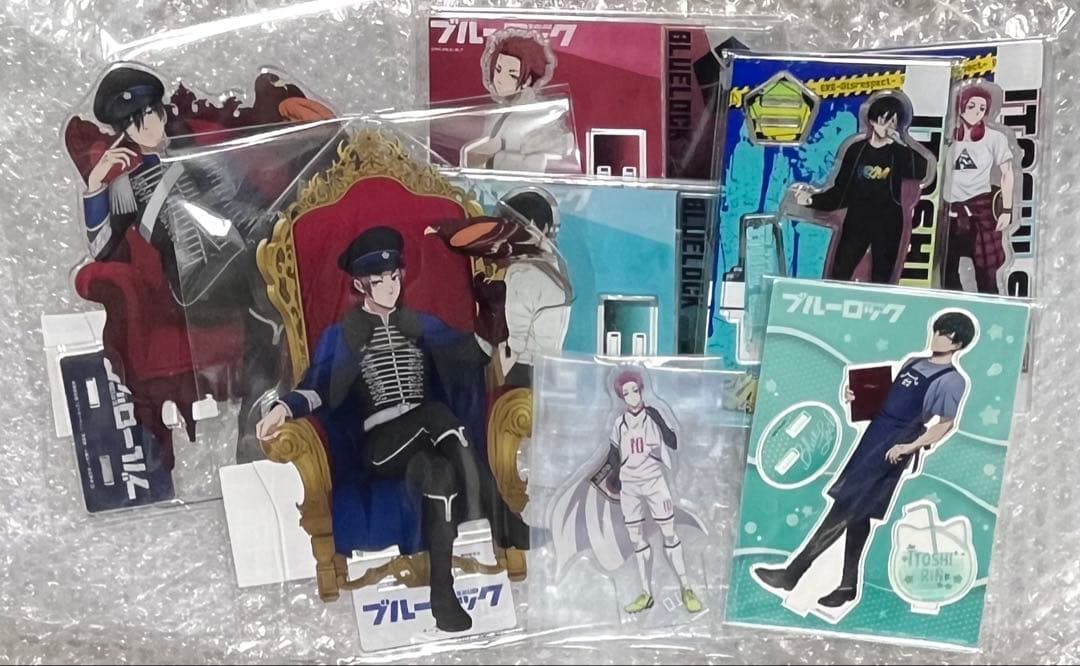 ブルーロック　糸師凛　糸師冴　アクリルスタンド　缶バッジ