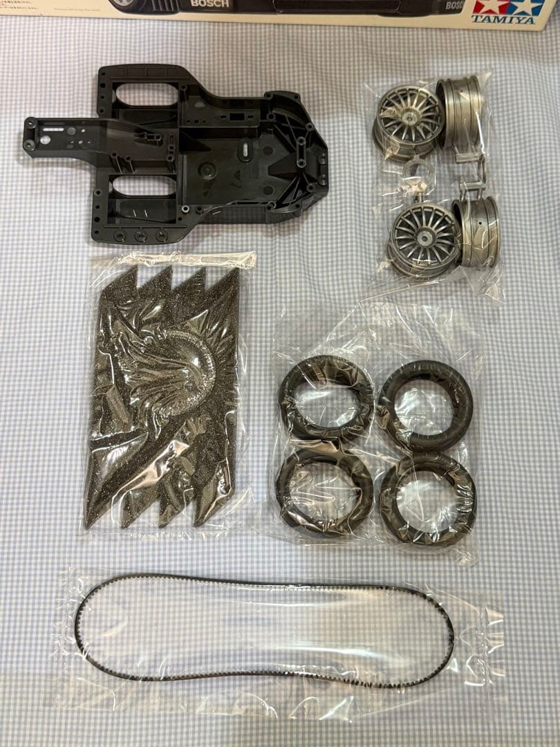 タミヤ★Audi／アウディA4 STW TAO3Fベルトドライブ4WD