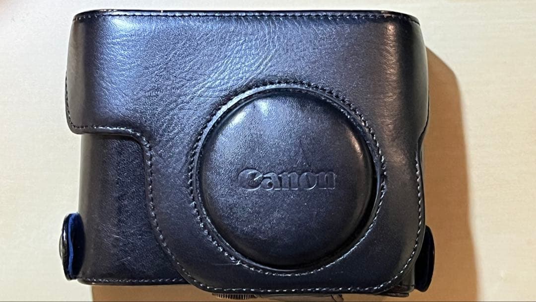 Canon PowerShot G16 本体、バッテリー、取扱説明書付き