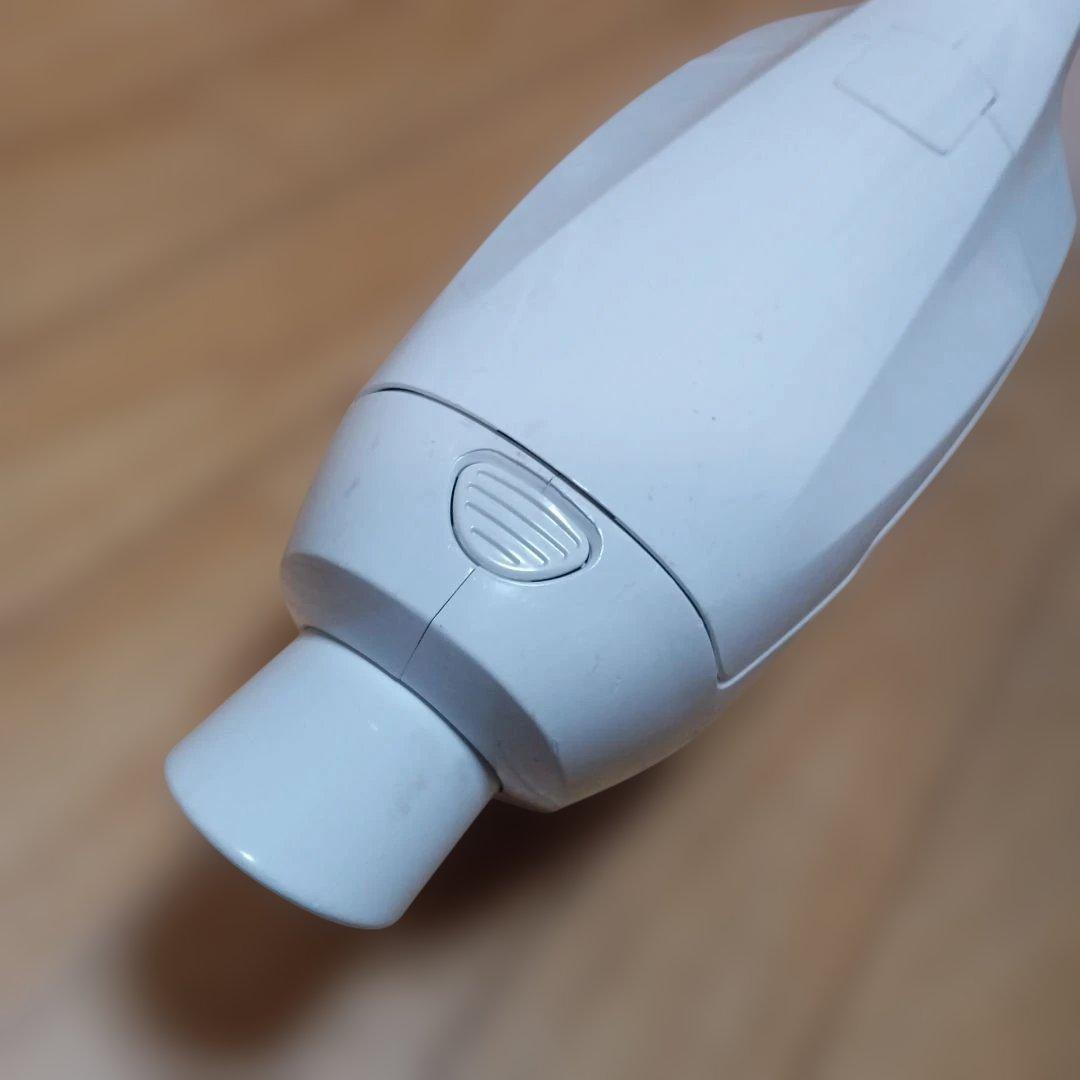 マキタ10.8V充電式クリーナCL107FD 純正のバッテリーと充電器付