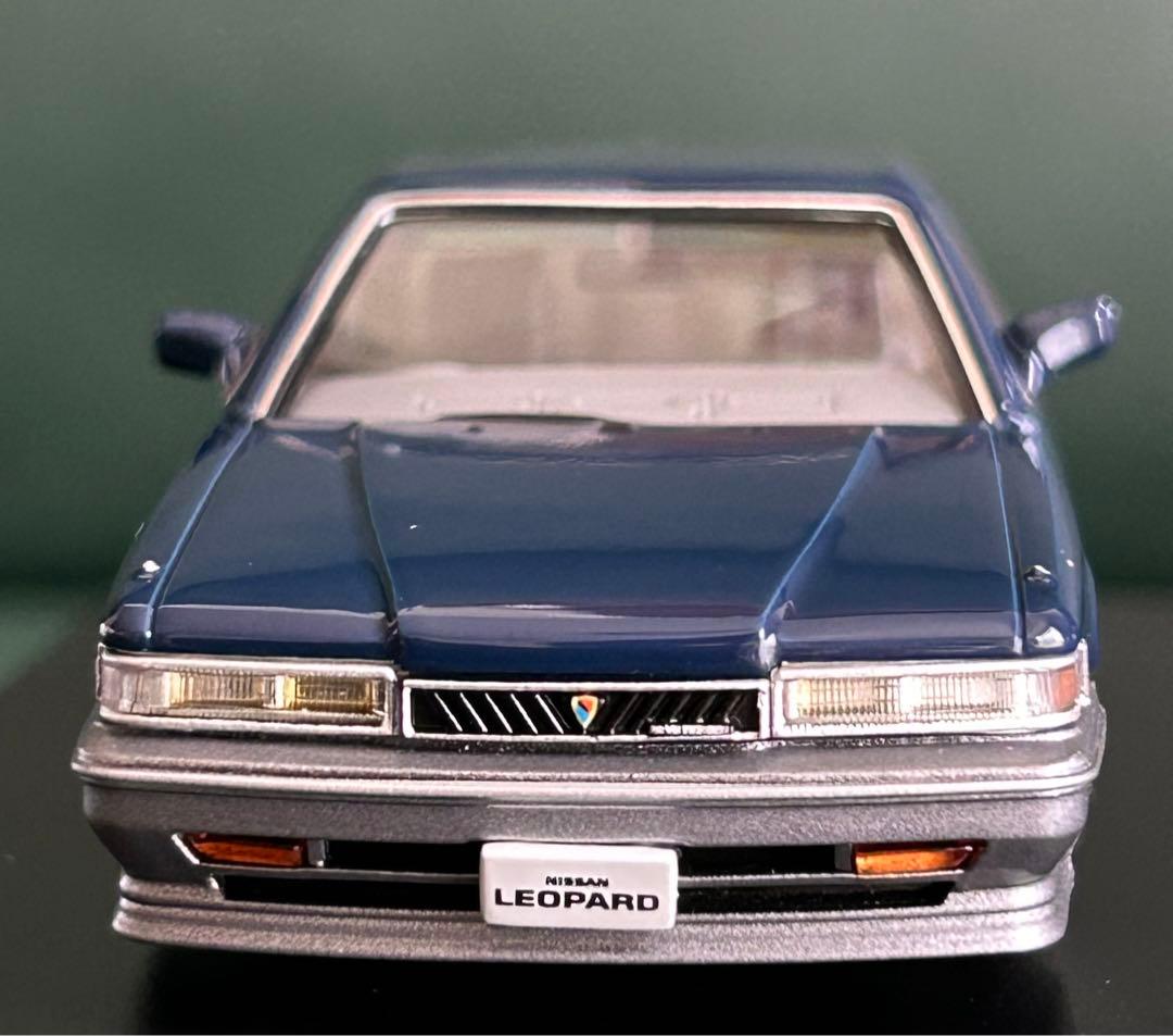 1/43 DISM F31 レパード アルティマ ダークブルーツートン