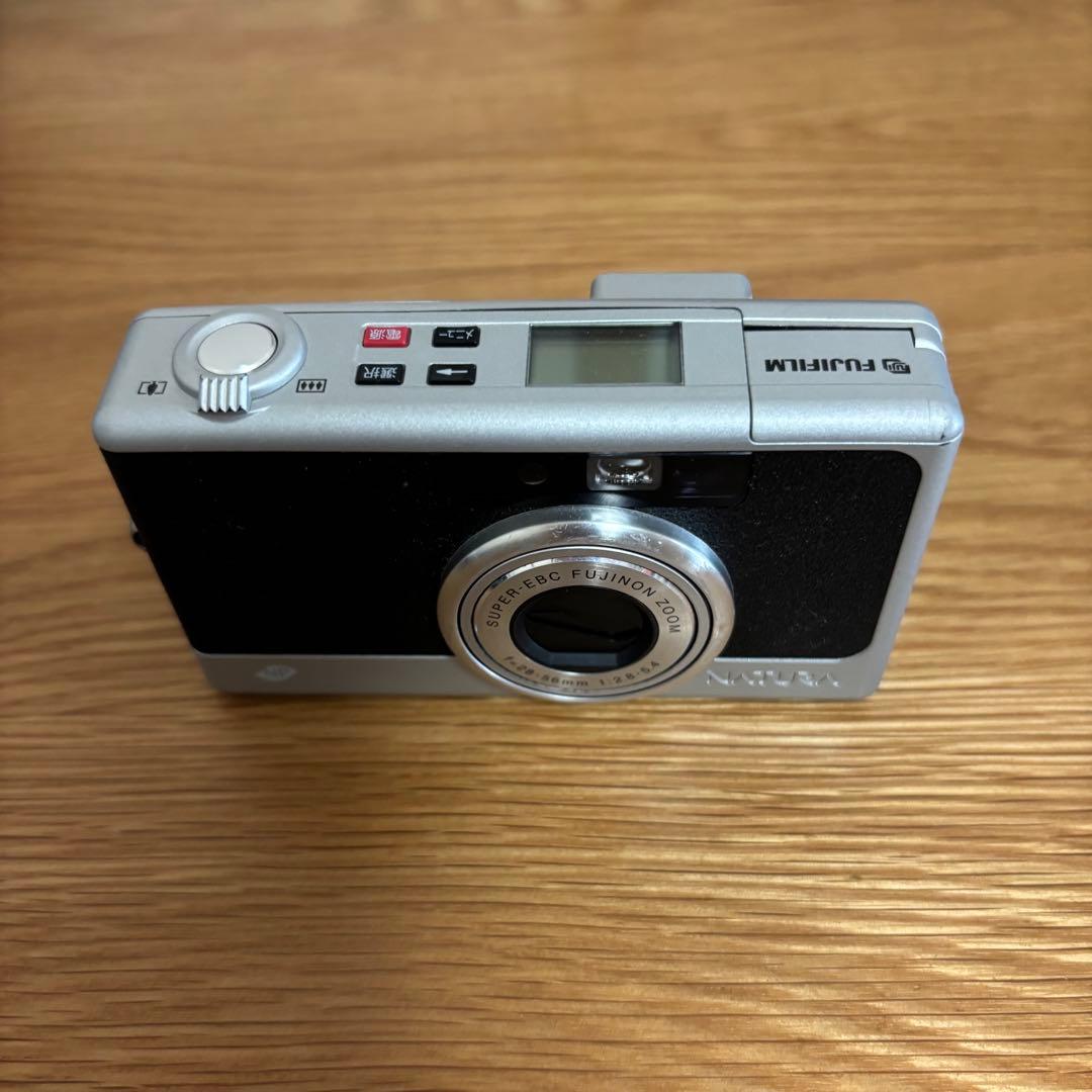 FUJIFILM NATURA フィルムカメラ