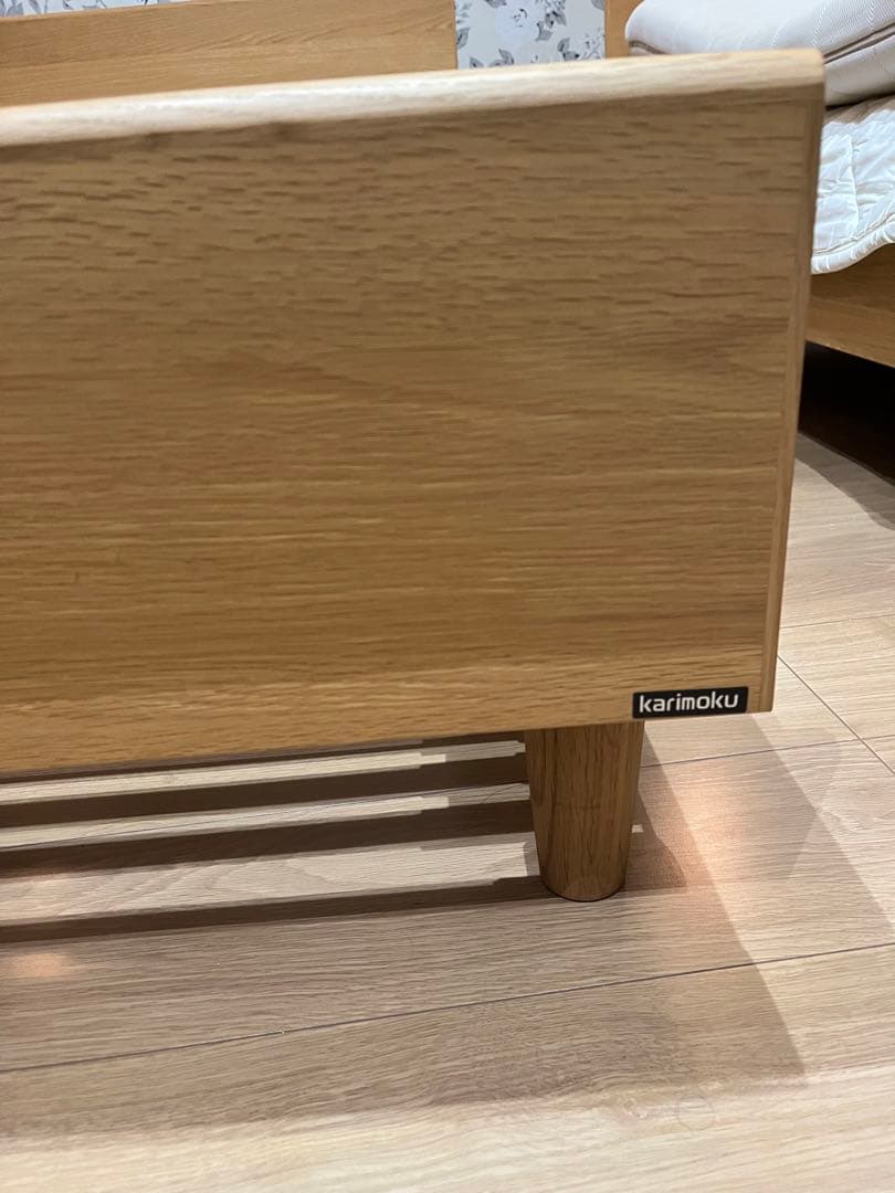 カリモク　ベッドフレーム