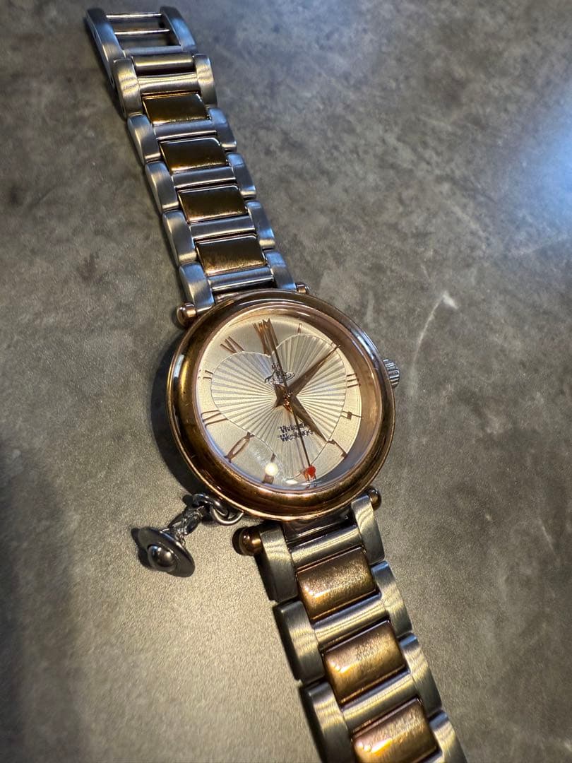 Vivienne Westwood Time Machine 腕時計