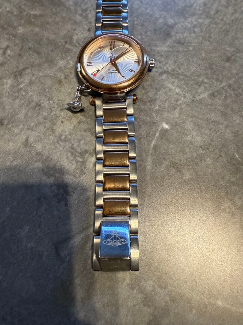 Vivienne Westwood Time Machine 腕時計