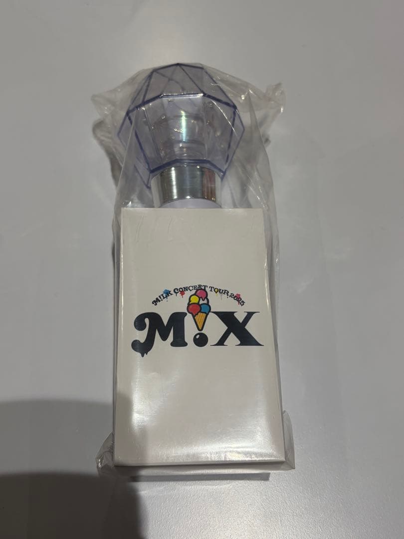 M!LK ミルクラスタル スティック 3 ペンライト