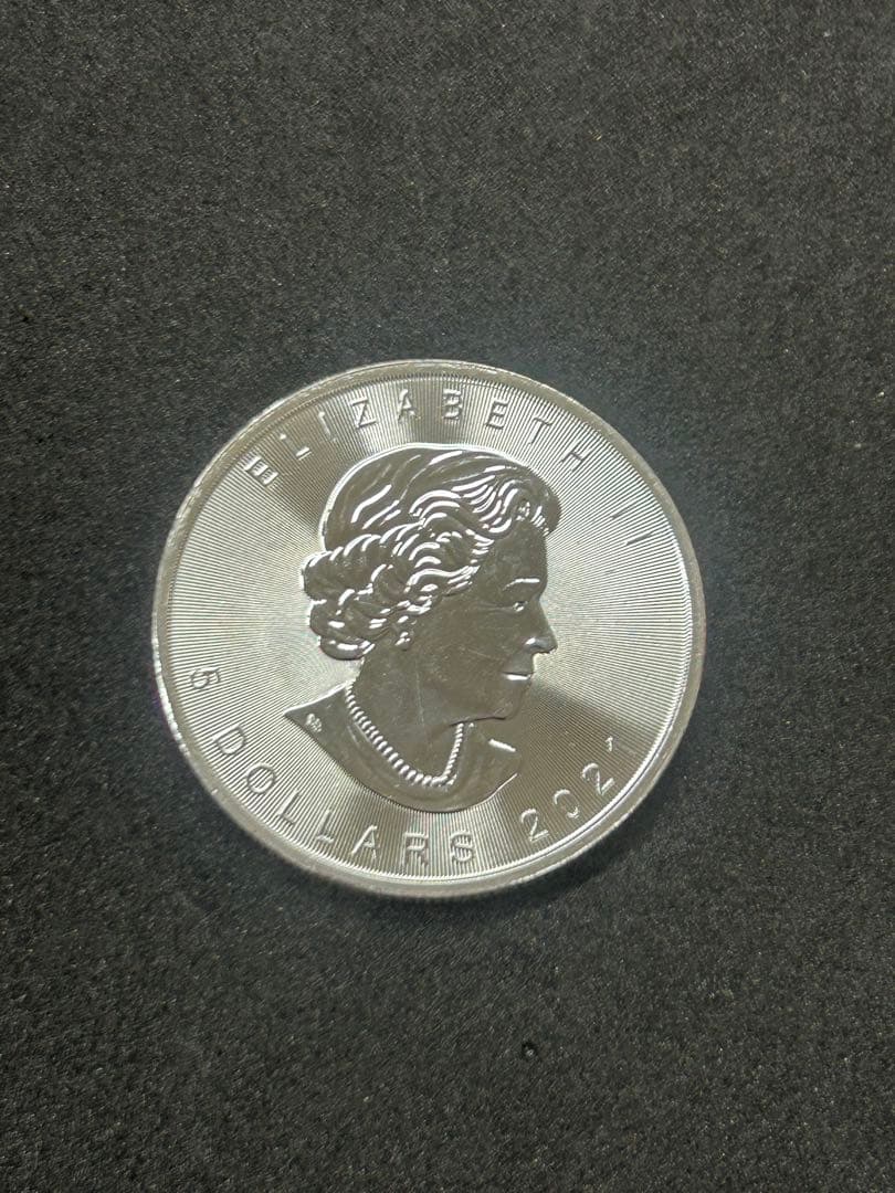 カナダ 2021年 メイプルリーフ 1オンス 銀貨　ケース付き