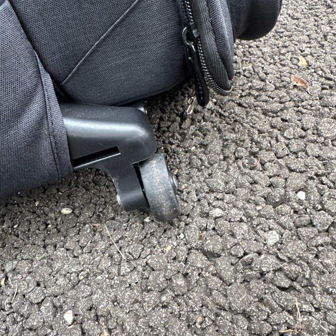 AIRBUGGY製　ブラック 中〜小型犬用 ペットキャリー