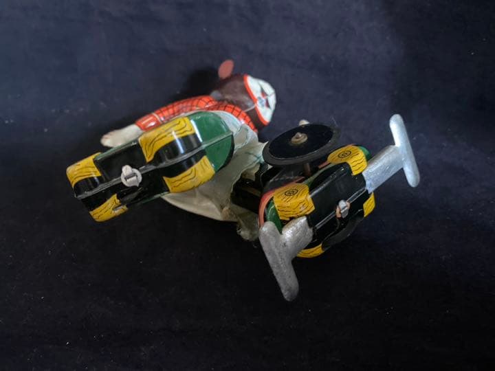 ⭐️トープレ製　クマのスケーター