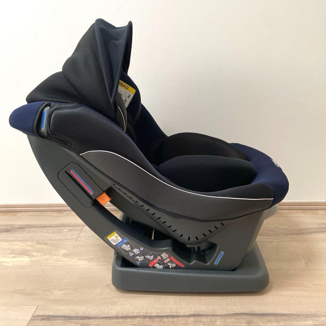 【美品】コンビ 　チャイルドシート　　Combi　ウィゴーグランデ