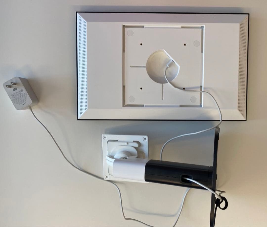 Echo Show 15 15.6インチ フルHD スマートディスプレイ