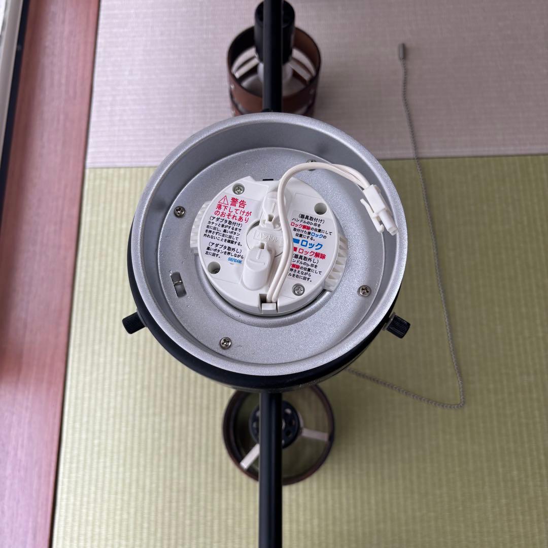 ニトリ シーリングライト　Nウッドリング6灯（P-6DBR）