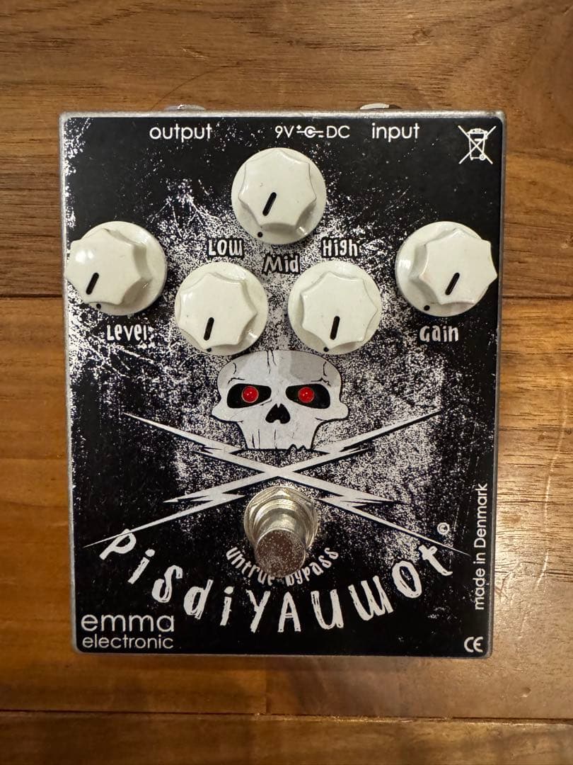 PisdiYAUwOT エフェクター emma electronic