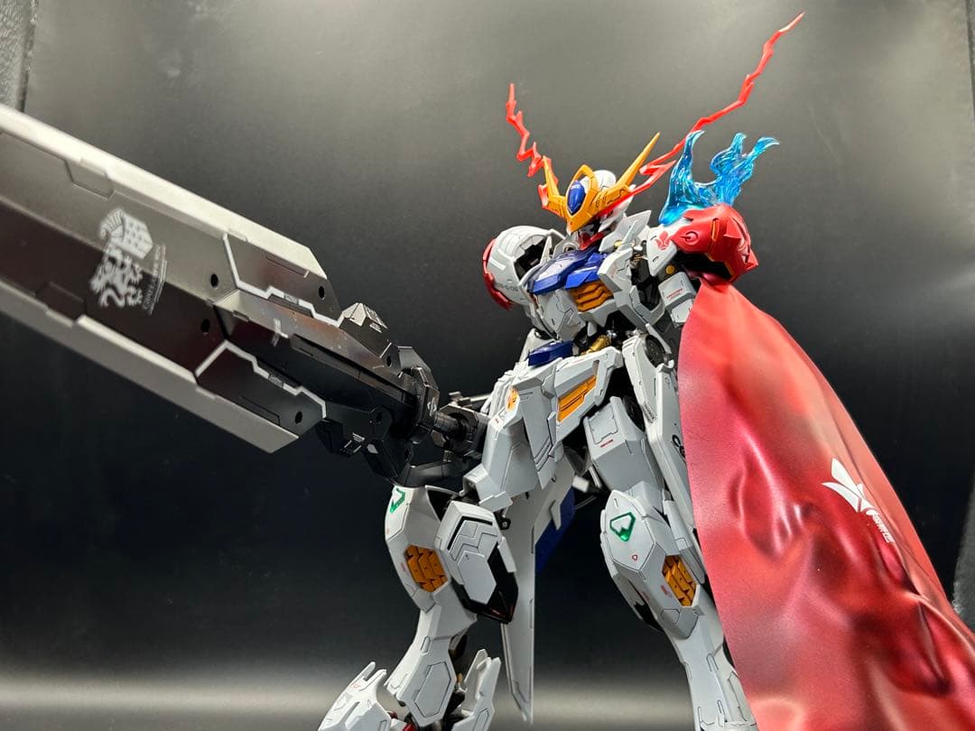 MG ガンダムバルバトスルプス　全塗装済み完成品マント鉄血のオルフェンズ