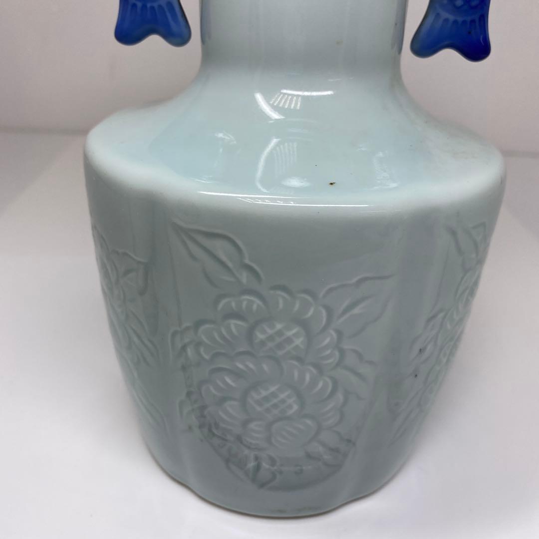 中国美術　魚耳　青磁花瓶　高さ約21.8㎝　タサオ　東さ7-0609②
