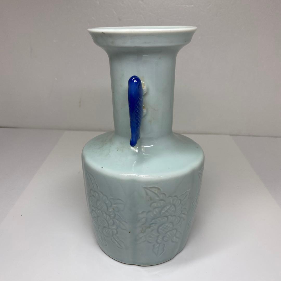 中国美術　魚耳　青磁花瓶　高さ約21.8㎝　タサオ　東さ7-0609②