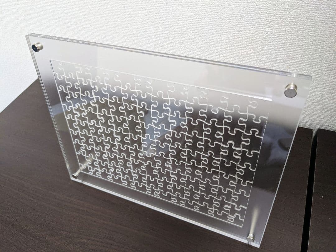 ガラスのジグソーパズル 117ピース 29.5cm✕23cm アクリルフレーム付