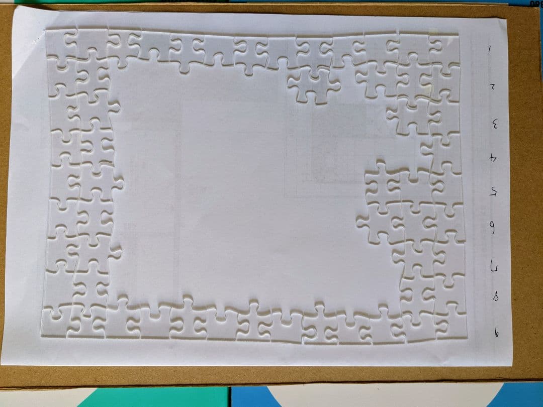 ガラスのジグソーパズル 117ピース 29.5cm✕23cm アクリルフレーム付