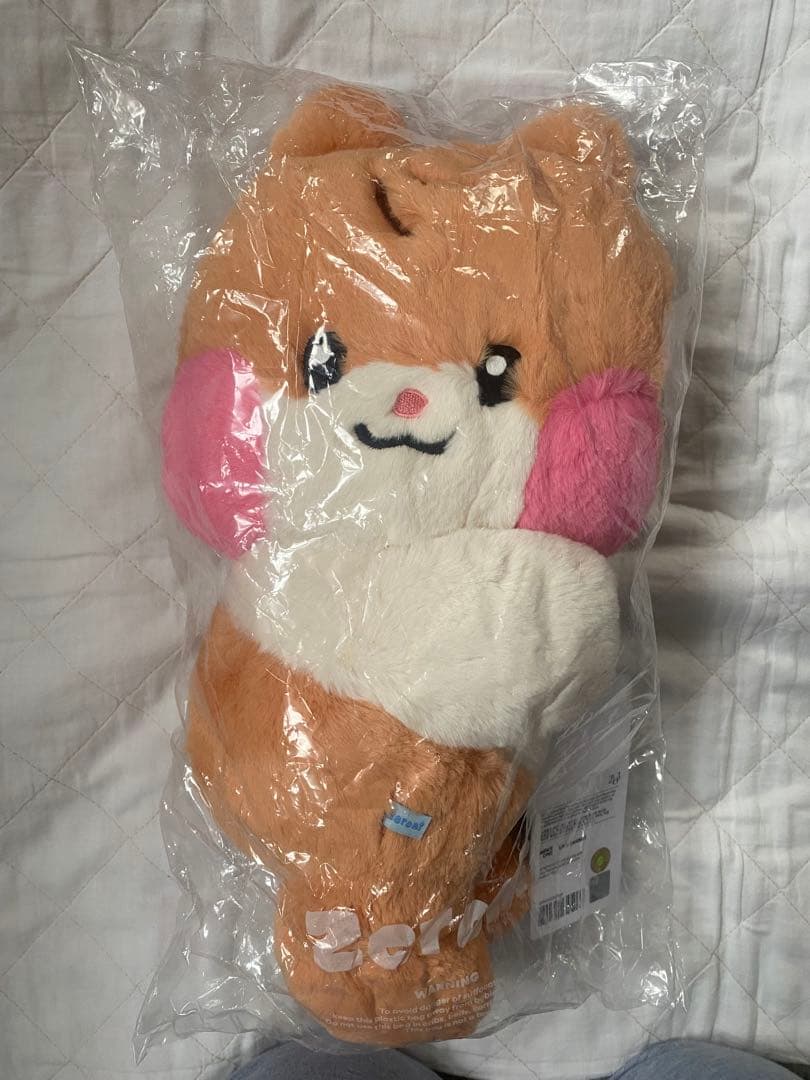 LINEFRENDS★zeroni★ビニニ ★ぬいぐるみバッグ&ベビーバッジ★