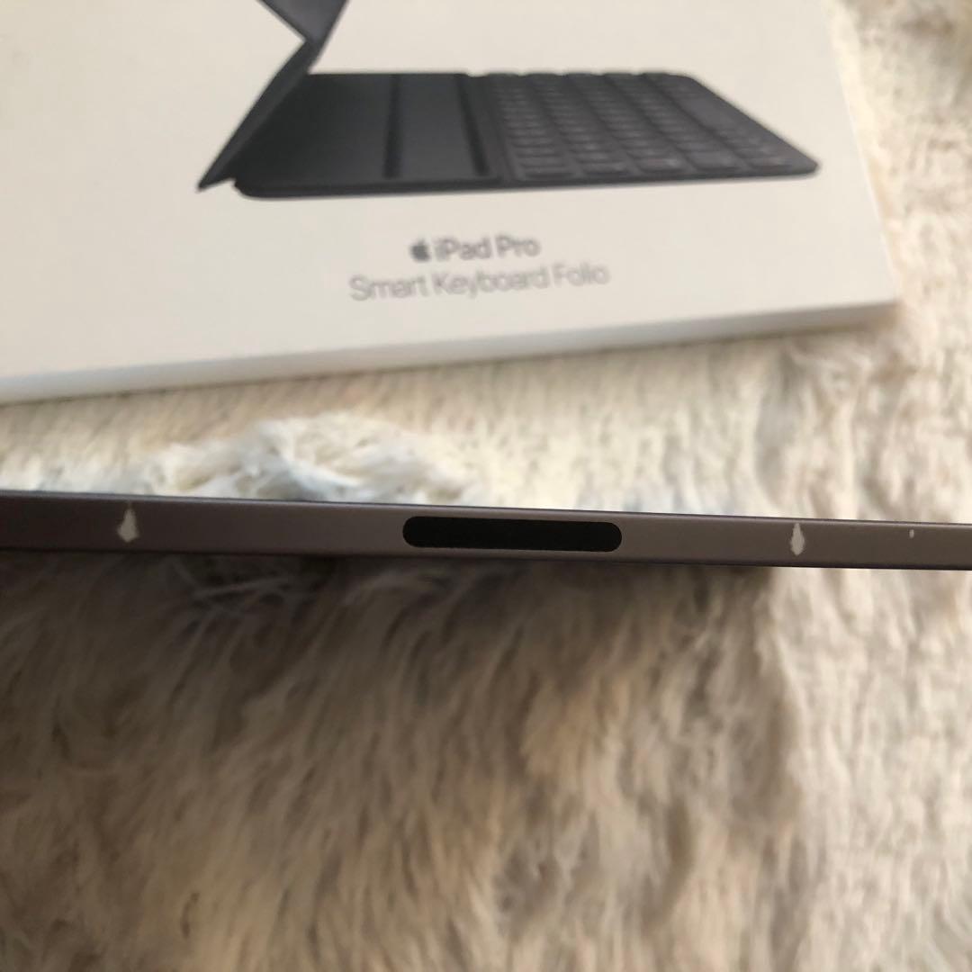 【完動品】iPad Pro 11 第1世代 512GB SIMフリー 【即発送】