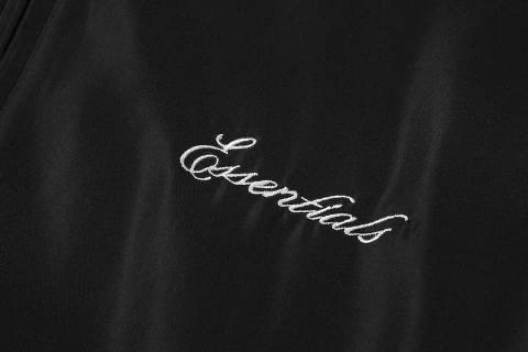 FEAR OF GOD ESSENTIALS ブラック ジャケット
