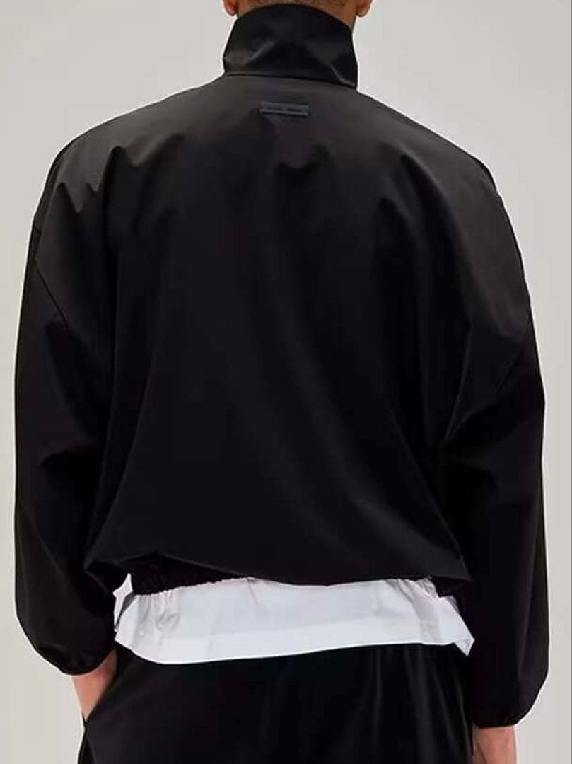 FEAR OF GOD ESSENTIALS ブラック ジャケット