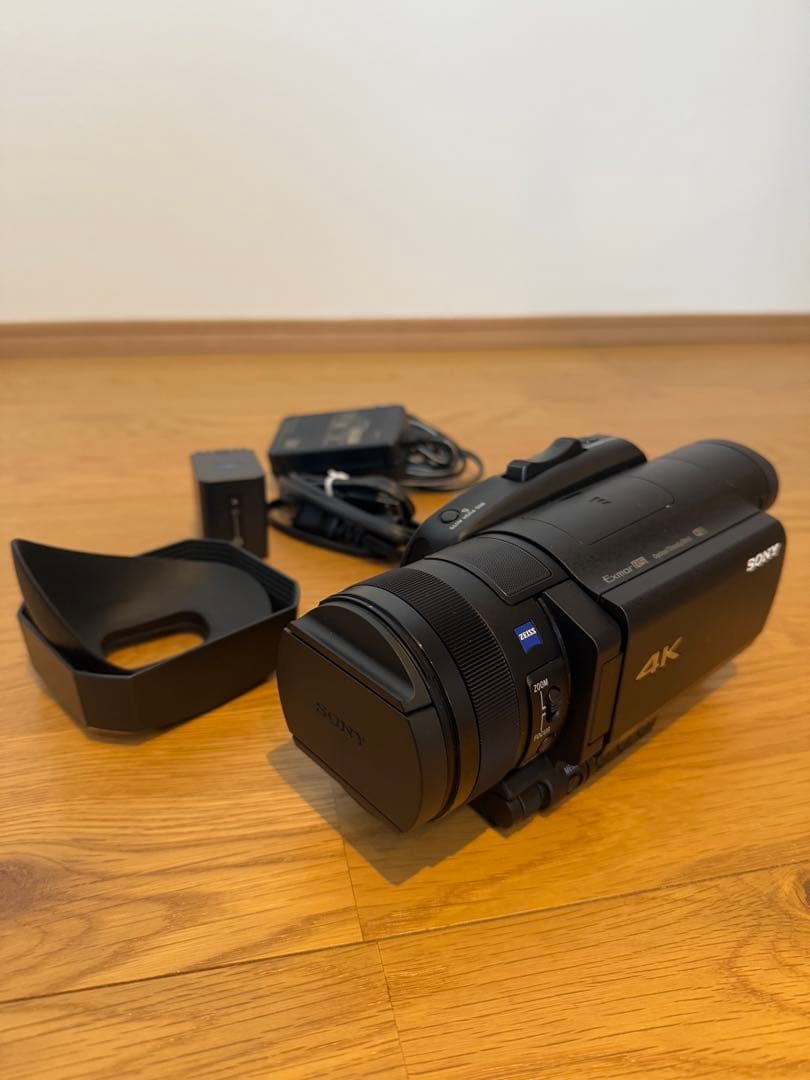 未使用 SONY FDR-AX700 4Kビデオカメラ 本体