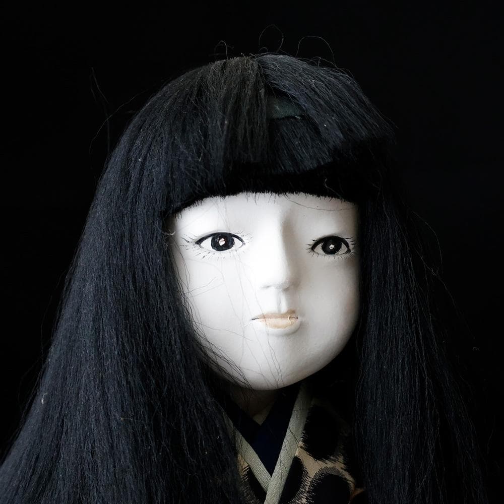 T　維文作　市松人形　曰く付き　呪いの市松人形　ホラー　着物　工芸品
