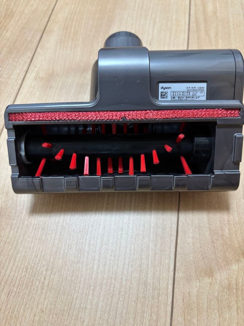 【S】 Dyson V7 SV11 コードレスクリーナー　スタンドセット