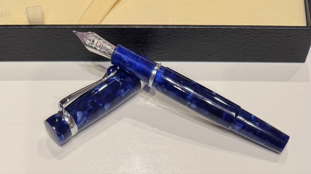 スティピュラ　Stipula イ・カストーニ ラピス　万年筆