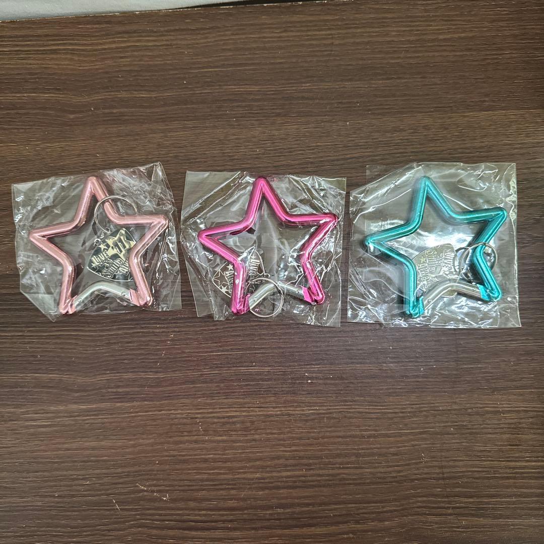 LiSA チャーム付き星型カラビナ ライブ限定 公式グッズ