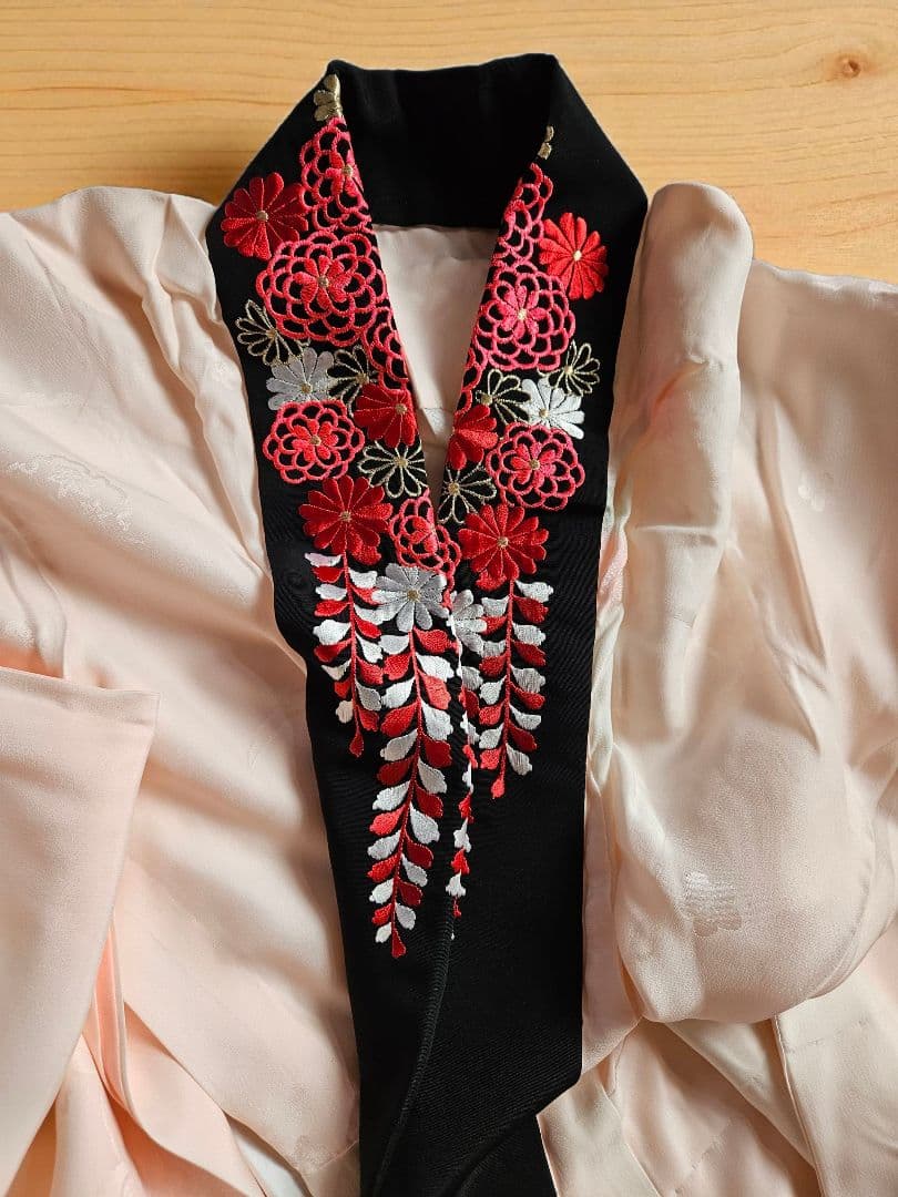 京紅型 栗山吉三郎　振袖（袋帯・小物セット）