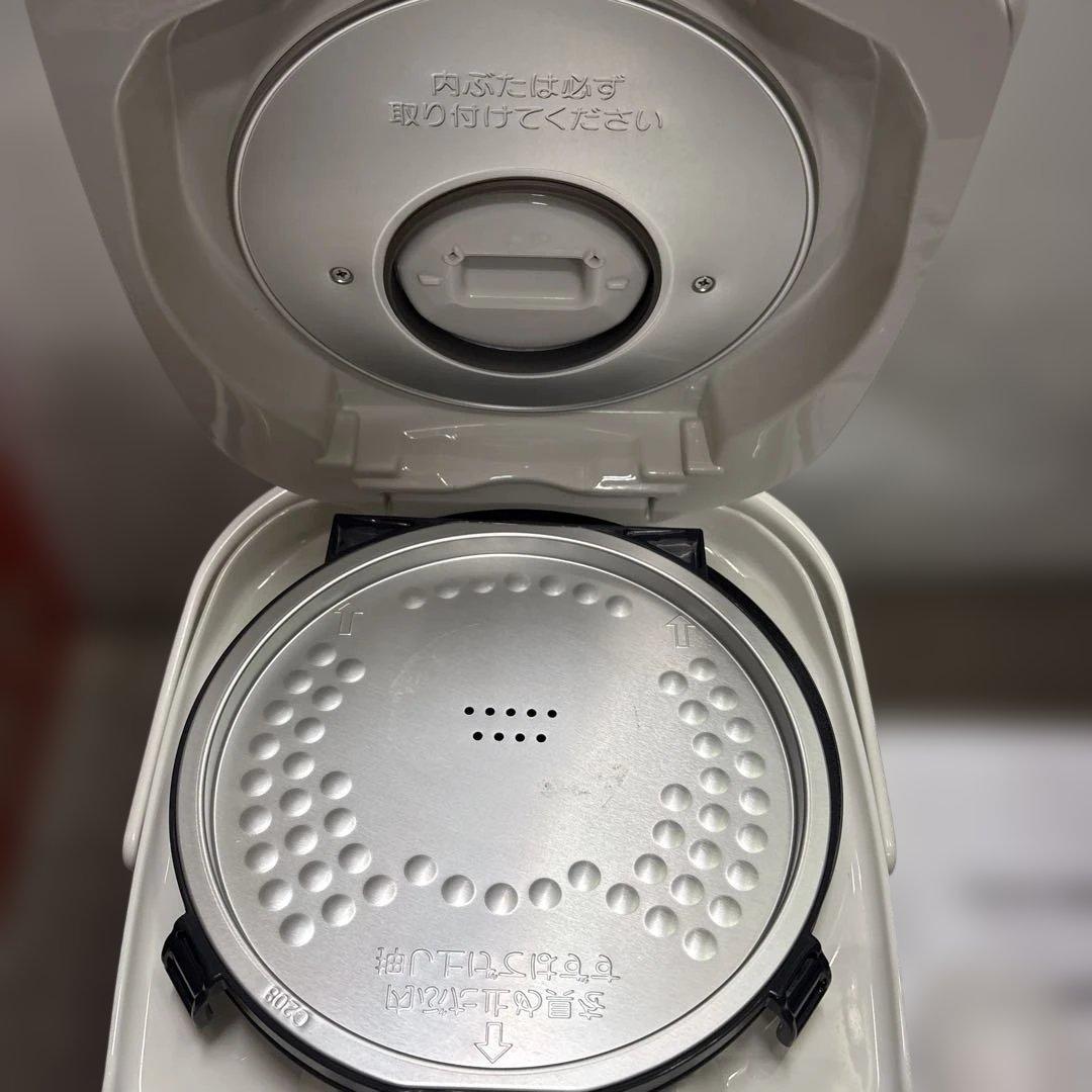 美品　象印 NL-DB10-WA 炊飯器 2025年製