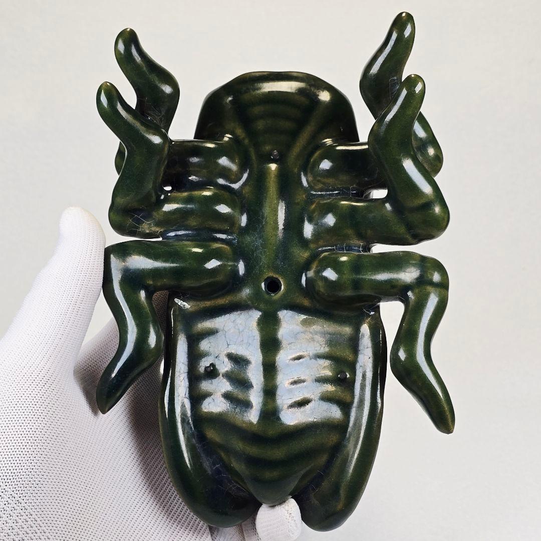 古美術 中国古磁 古越窯 秘色青磁 手彫 セミ 大型置物 風水開運観賞物 美品