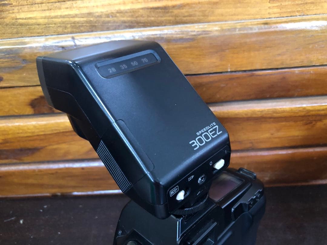 再値下げします。Canon EOS 630 フィルムカメラ　レンズ付属品有り。