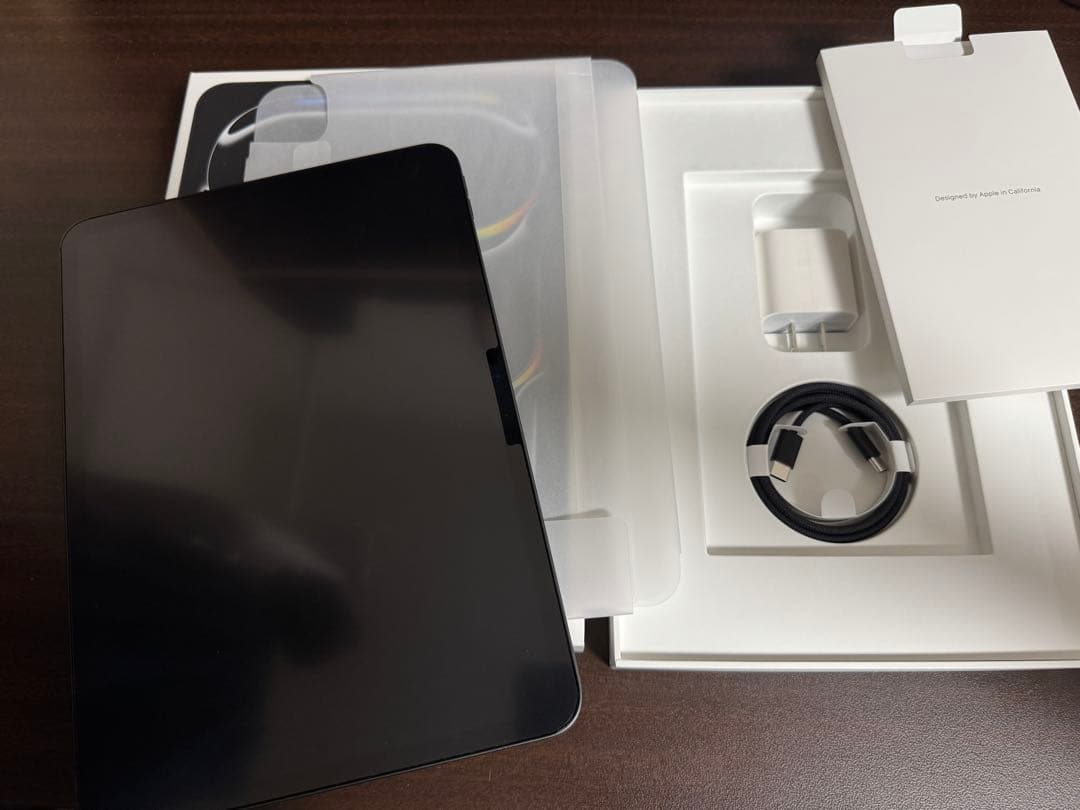 H*u様 L*C様 iPad Pro M4 11インチ 256GB Pencil