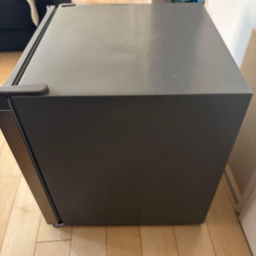 Hisense ハイセンス　小型冷蔵庫 HR-A45S　2022年製