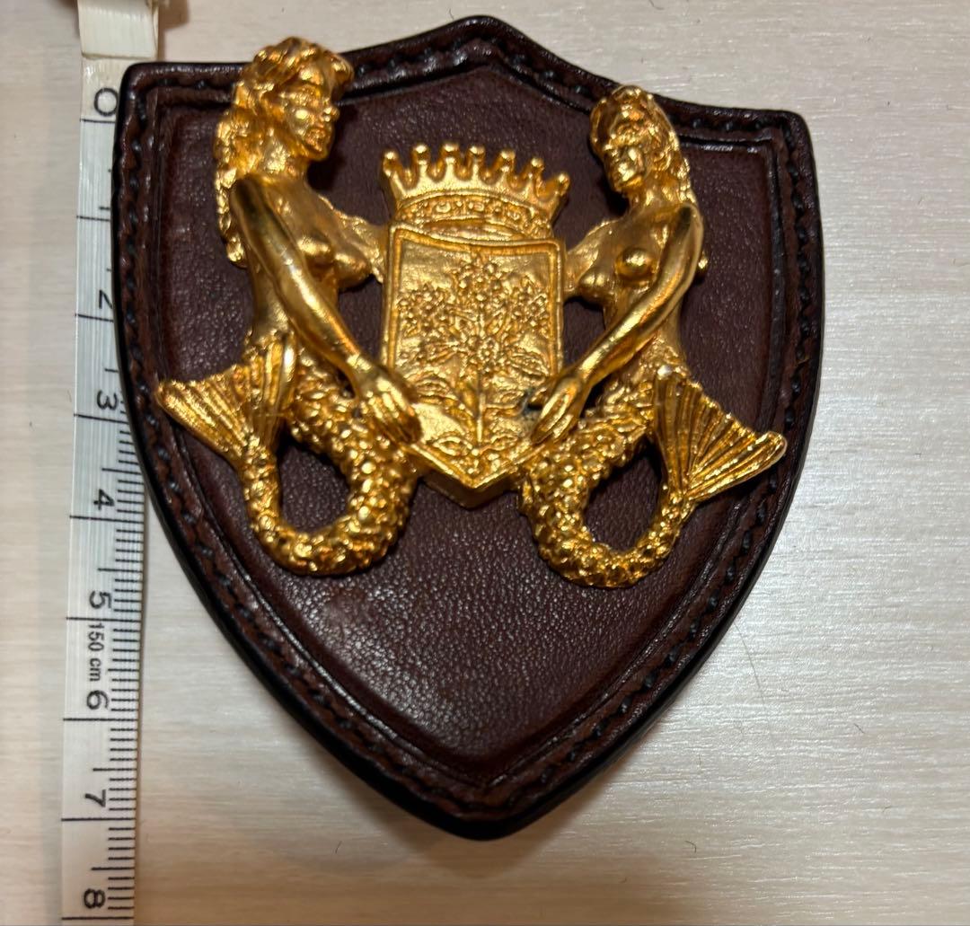 美品！お値下げ！ミュウミュウ激レア♡雑誌掲載ブローチ♡