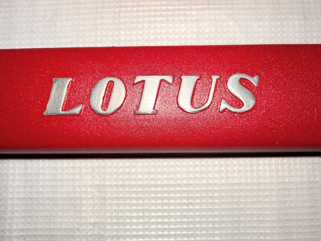 LOTUS ツインカム用 　　カムカバー