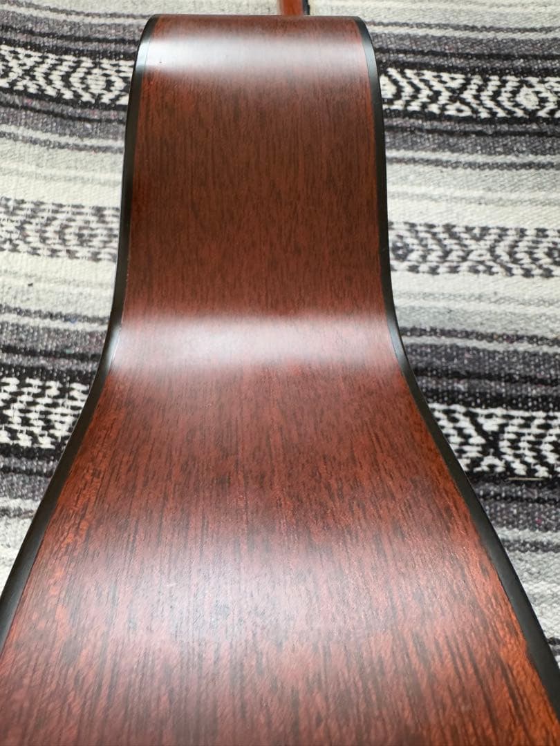 2007年Martin ooo-16GT USA製