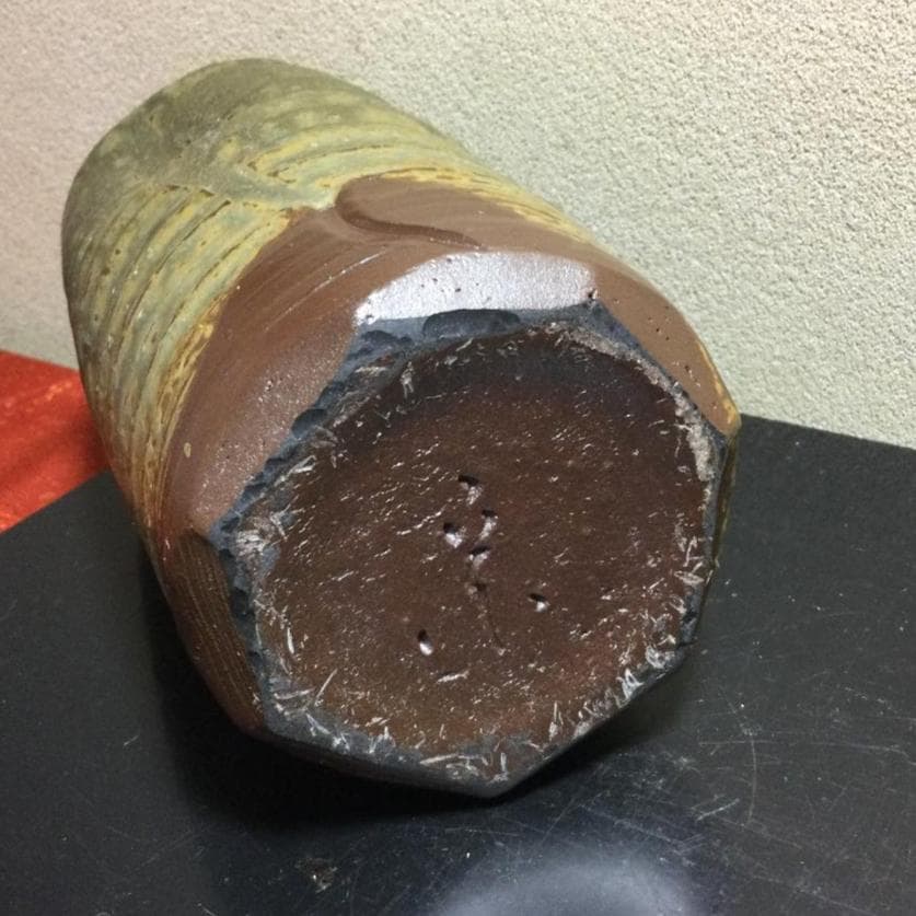 陶芸　手作り陶器　花入れ