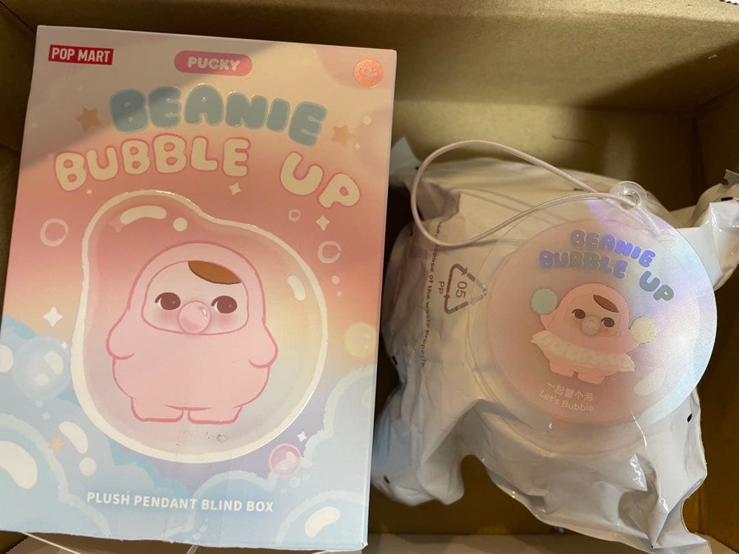 ポップマートPUCKY BEANIE BUBBLE UPぬいぐるみ シークレット