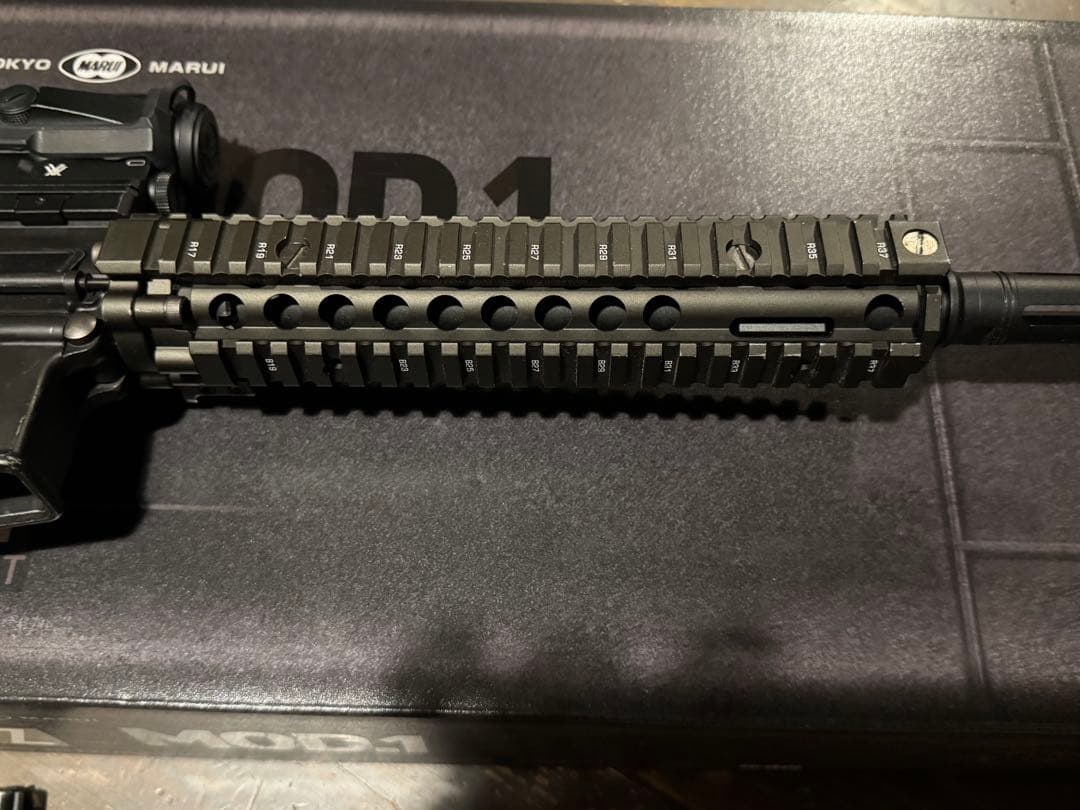 東京マルイ MK18 mod1ガスガン　マガジン4個