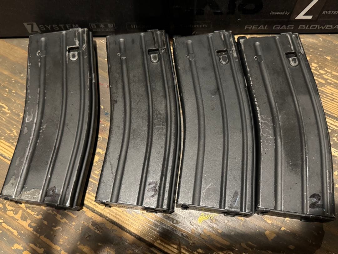 東京マルイ MK18 mod1ガスガン　マガジン4個