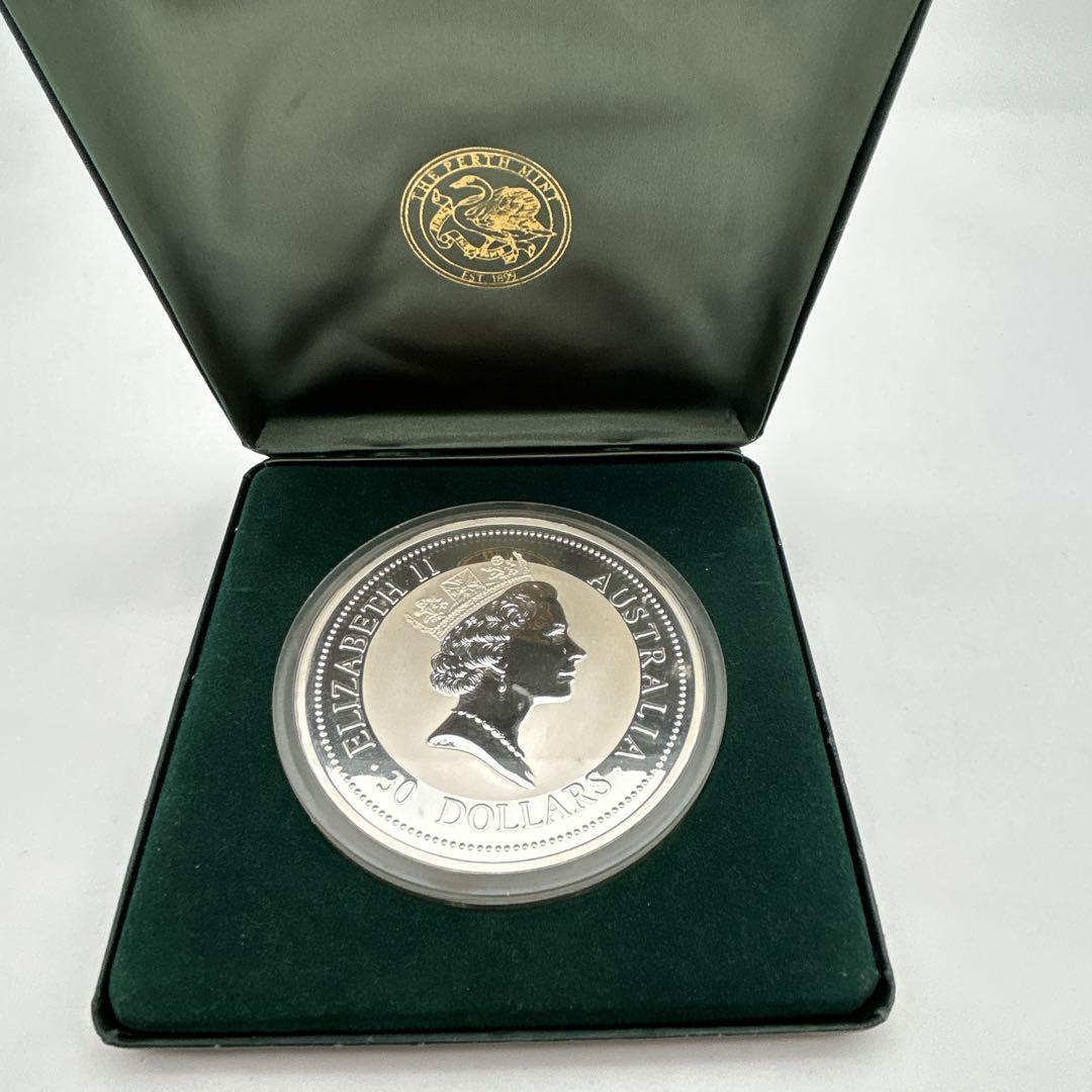 オーストラリア 銀貨1kg エリザベス　30ドル　カワセミ シルバー999