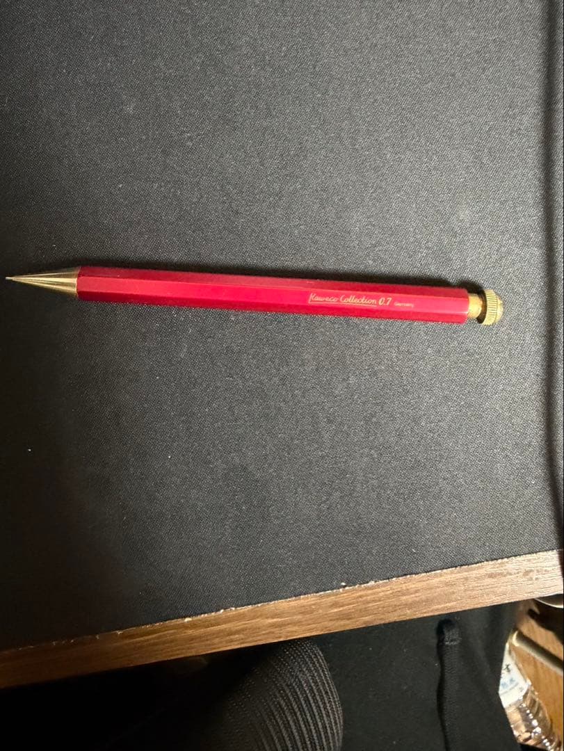 カビェコスペシャルレッド、箱あり