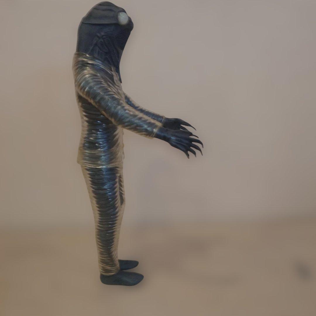 エクスプラス大怪獣シリーズ セミ人間 白黒版 美品 隕石付　 箱なし