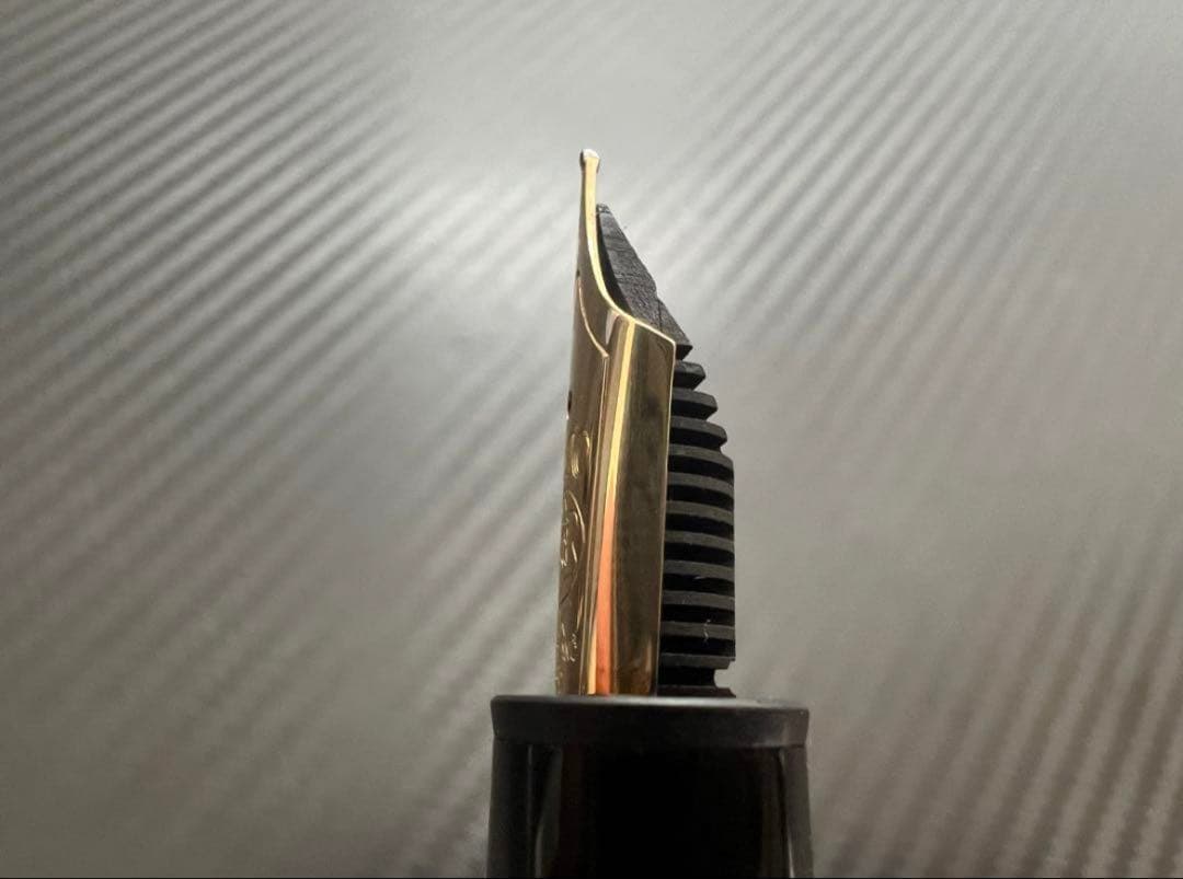 モンブラン マイスターシュテュック 146 M 中字 万年筆 14K 全金